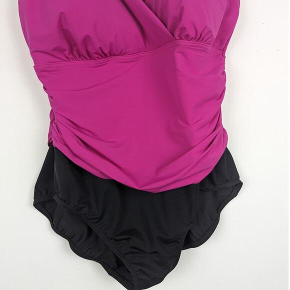 Lands' End Fuchsia‎ and Black Ruched Surplice One Piece Swimsuit Plus Size 18W - Picture 3 of 7